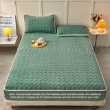 SOGA 2X Green 183cm Wide Mattress Cover Thick Quilted Fleece Stretchable Clover Design Bed Spread Sheet Protector with Pillow Covers