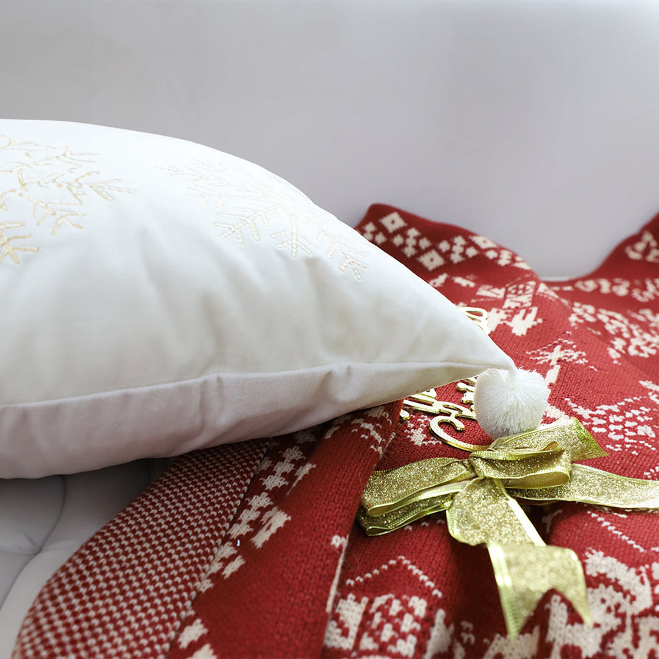 SOGA 45cm Throw Pillow White Soft Plush Christmas Snowflake Ball Square For festive Holiday